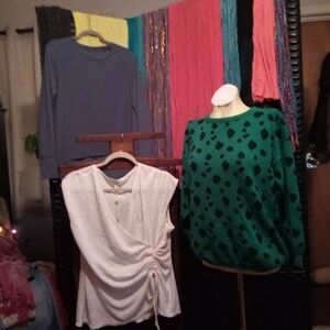 Bundle!!!! 3 Blouses For 1 Price